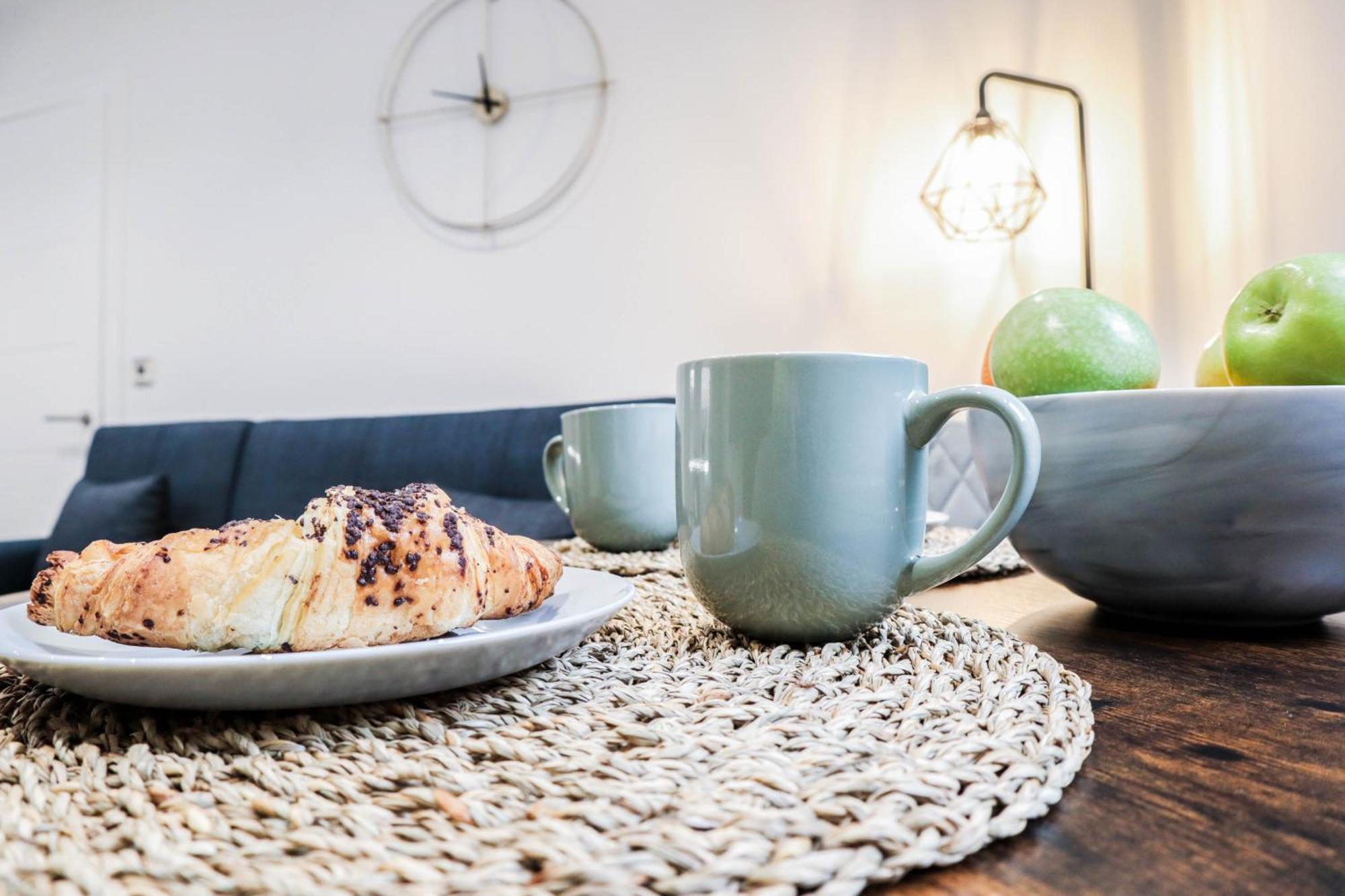 Modern 1-Bed Apartment In Buckinghamshire With Free Wifi, Parking & Garden High Wycombe Zewnętrze zdjęcie