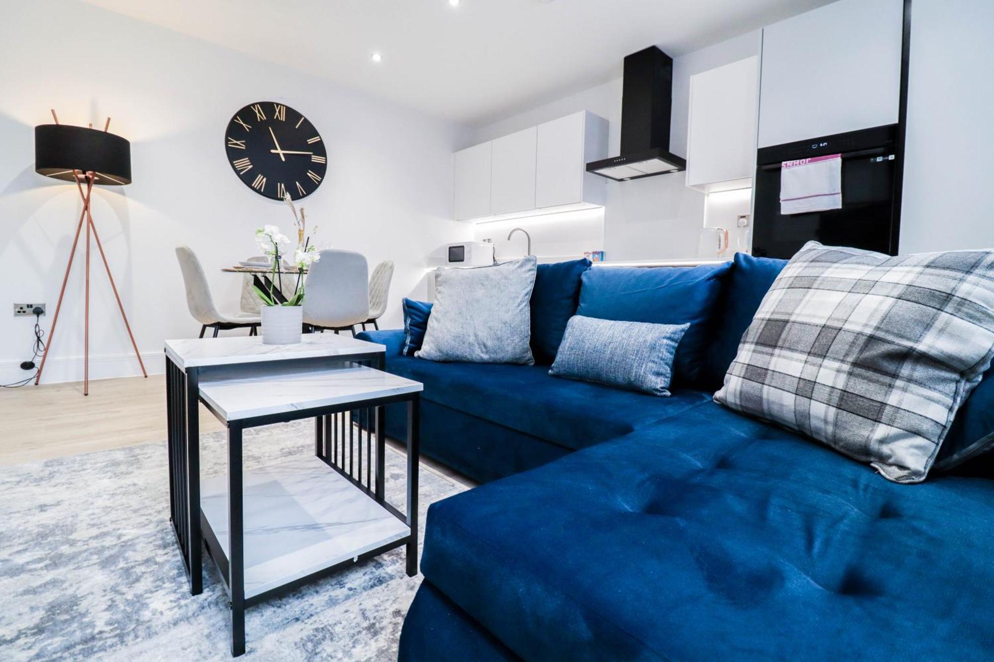 Modern 1-Bed Apartment In Buckinghamshire With Free Wifi, Parking & Garden High Wycombe Zewnętrze zdjęcie