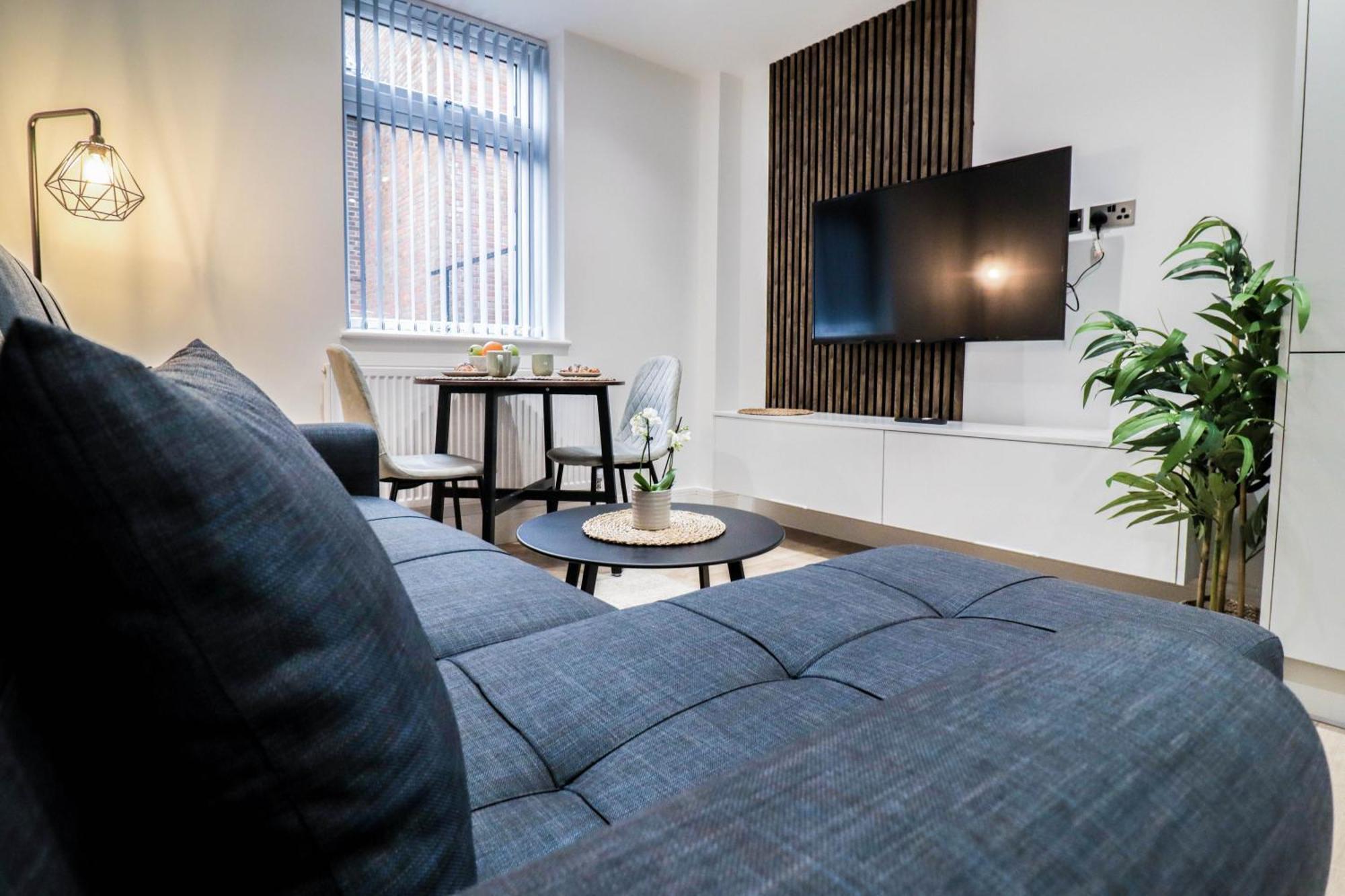 Modern 1-Bed Apartment In Buckinghamshire With Free Wifi, Parking & Garden High Wycombe Zewnętrze zdjęcie
