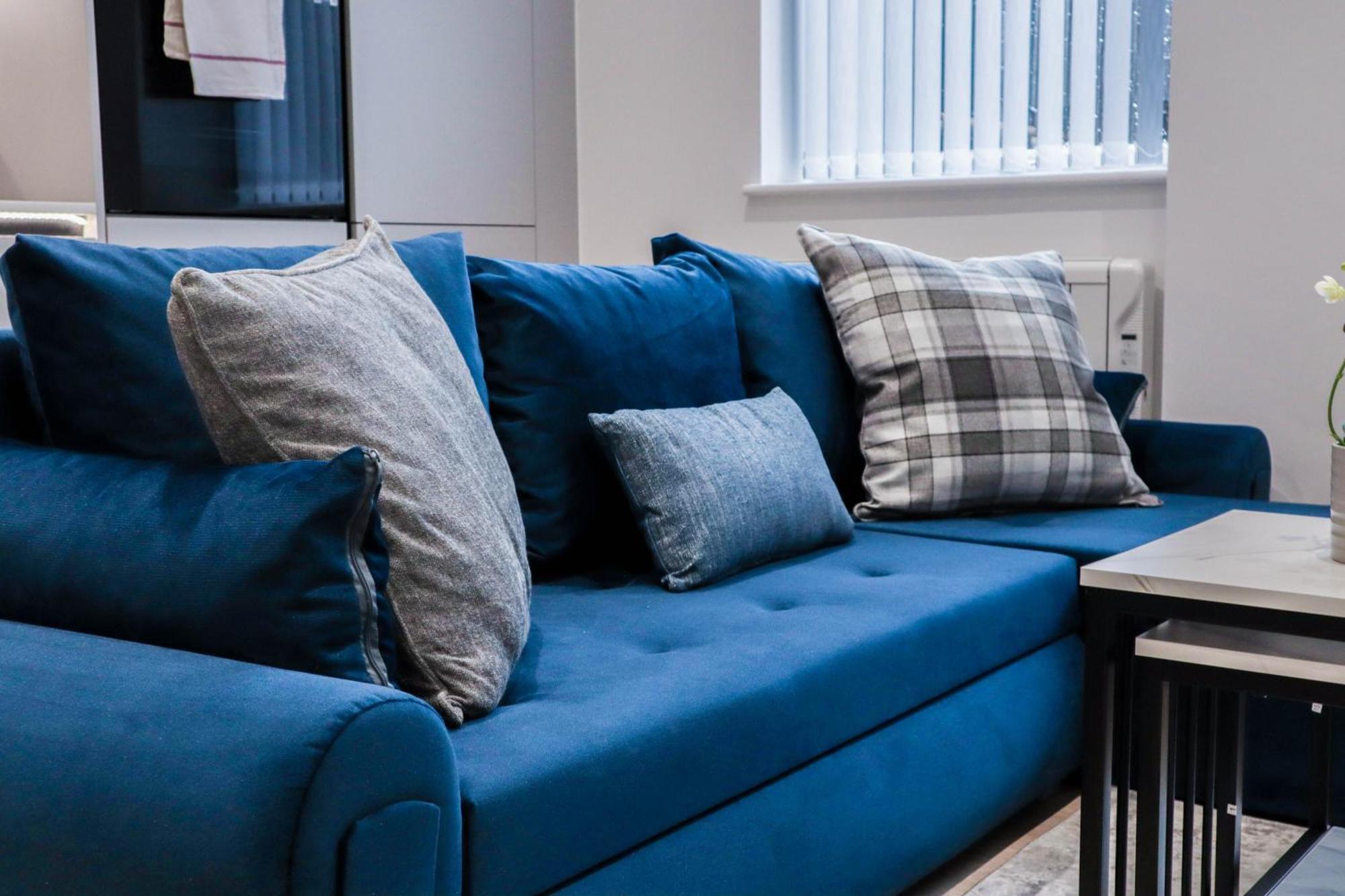 Modern 1-Bed Apartment In Buckinghamshire With Free Wifi, Parking & Garden High Wycombe Zewnętrze zdjęcie