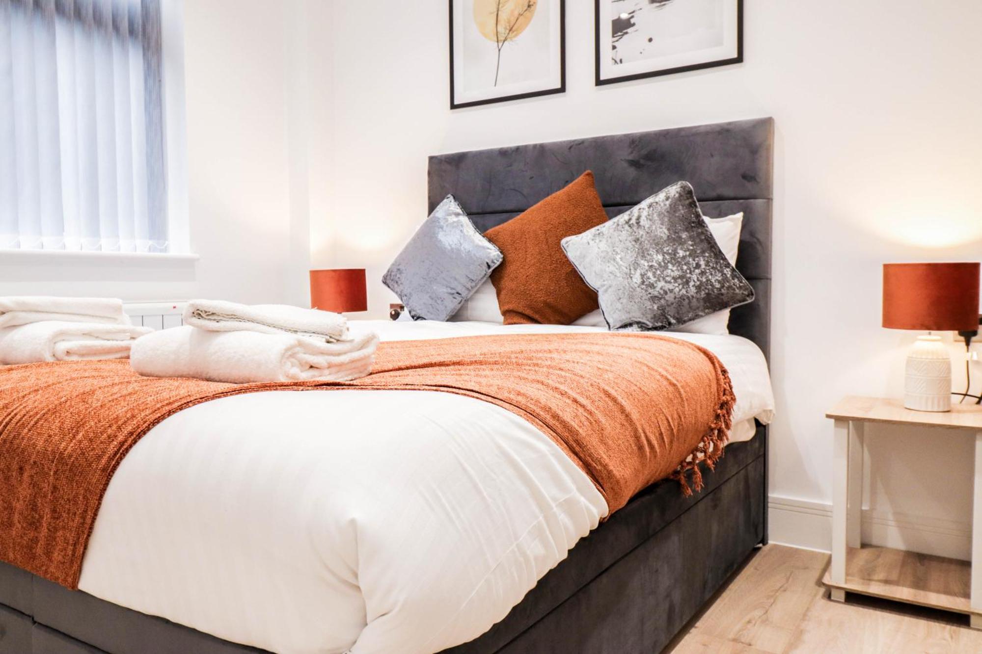 Modern 1-Bed Apartment In Buckinghamshire With Free Wifi, Parking & Garden High Wycombe Zewnętrze zdjęcie